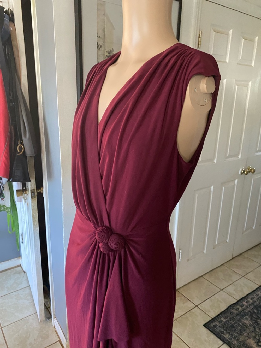 Ronni Nicole Sleeveless Wine Faux-Wrap Midi Dress with Rosette - Picture 2 of 7